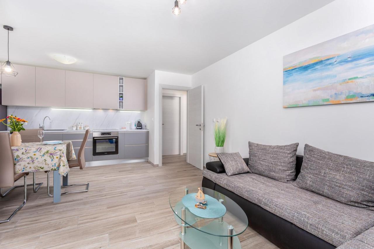 Kvarner Bay 4* - Apartments 1 & 3 Rijeka Luaran gambar